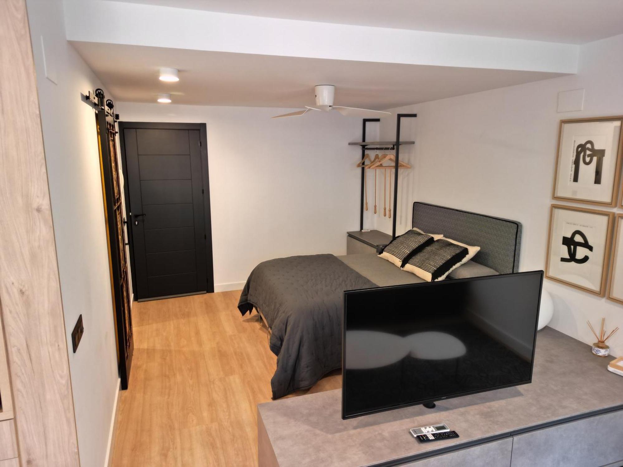 Apartaments Turistics Cardona IV Ngoại thất bức ảnh