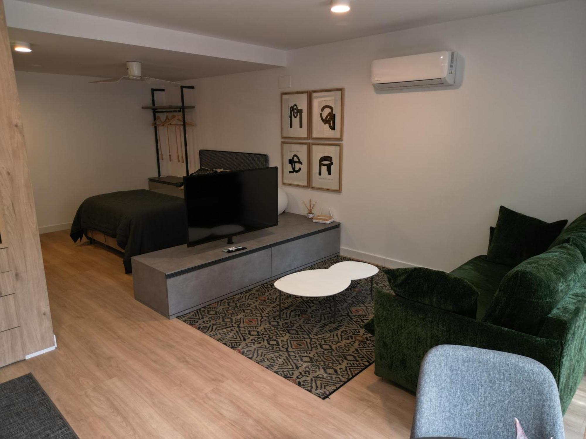 Apartaments Turistics Cardona IV Ngoại thất bức ảnh