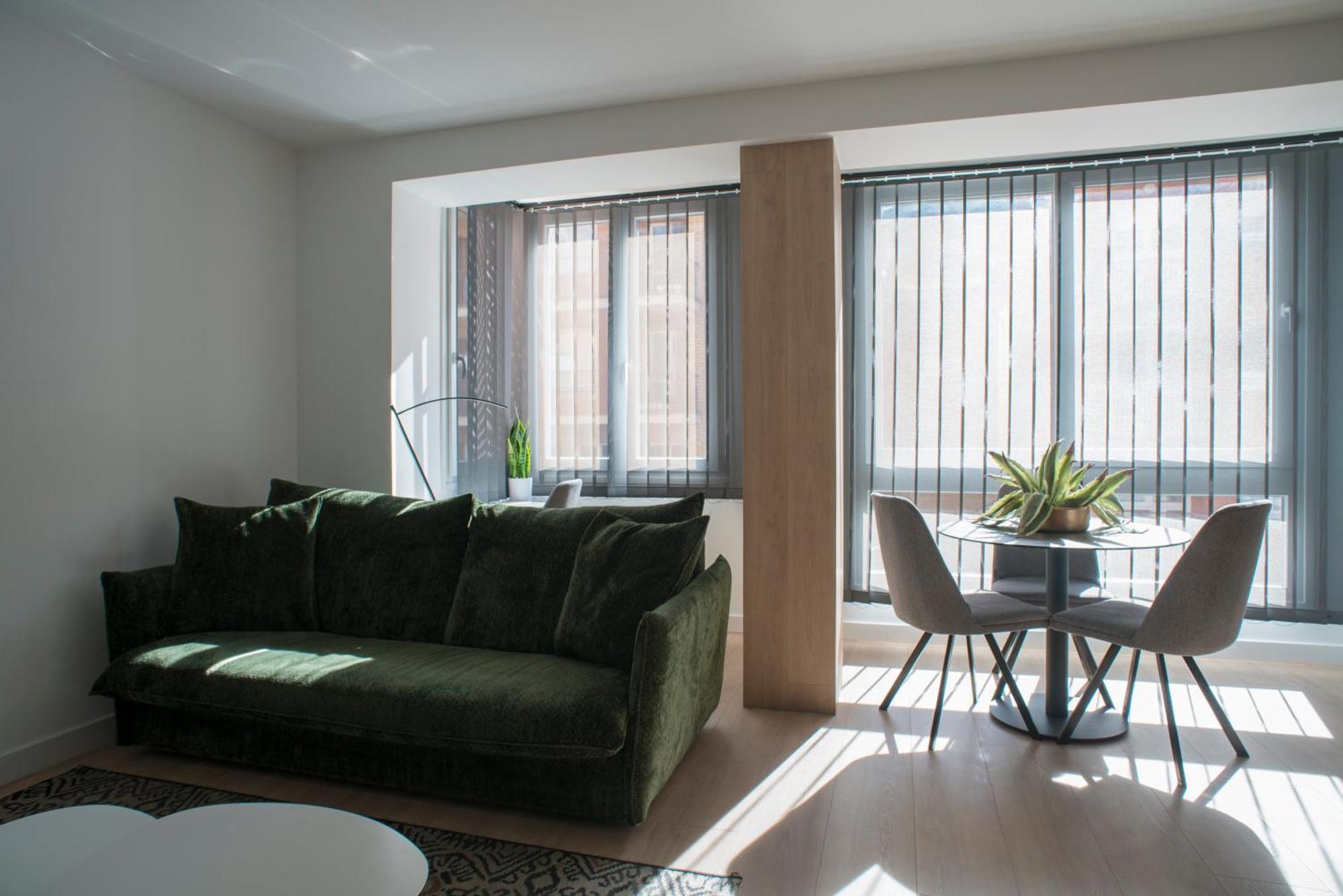 Apartaments Turistics Cardona IV Ngoại thất bức ảnh